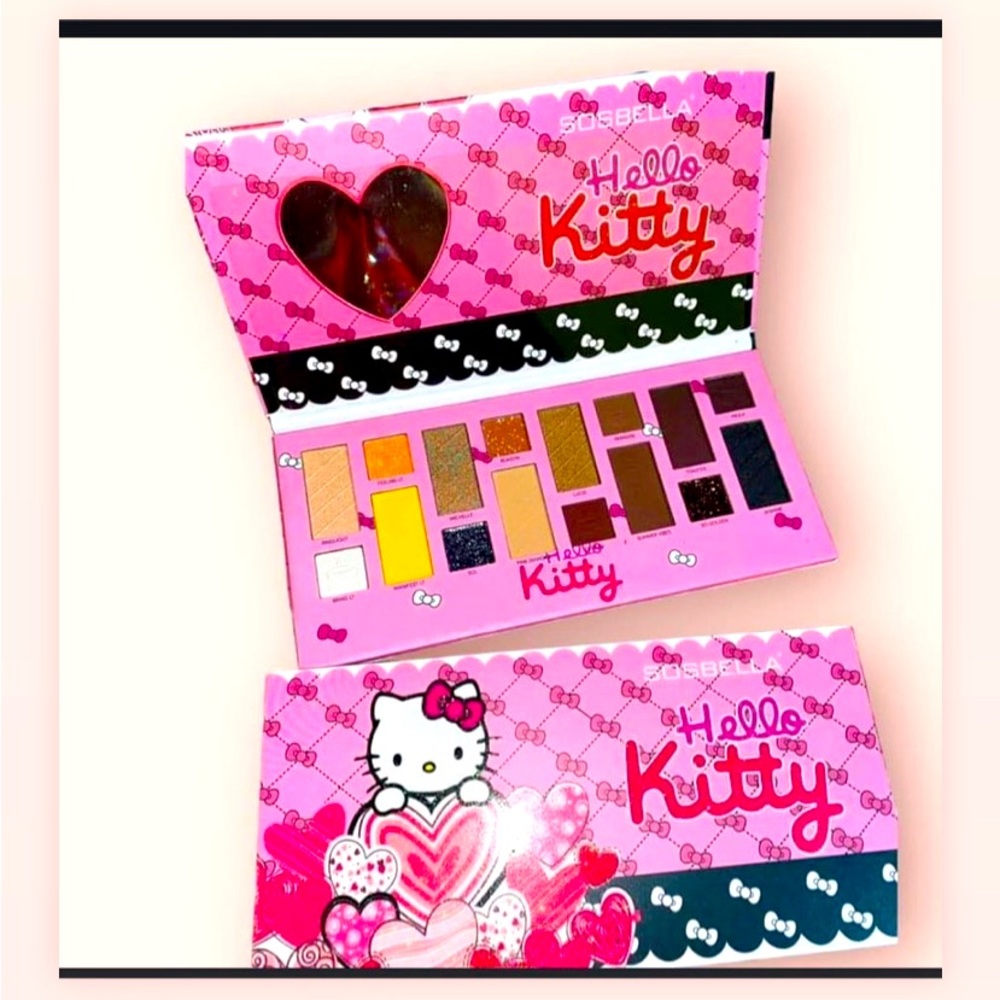Gorgeous 💄Hello kitty Eyeshadow pallet💖🥰💋